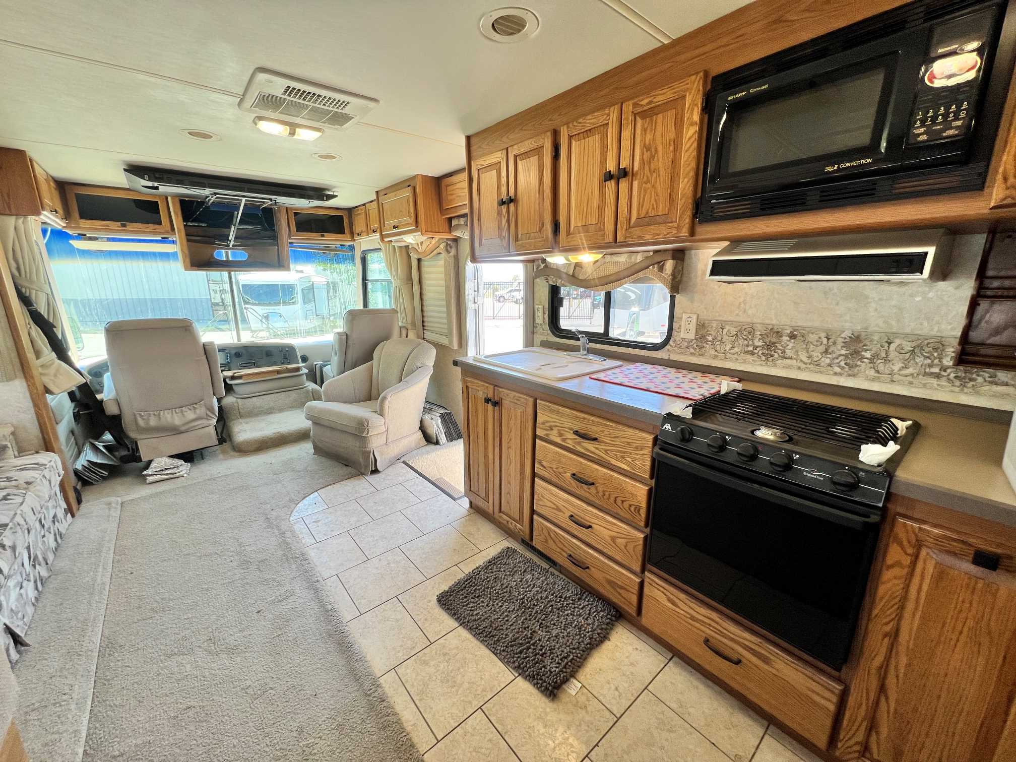 2005 Tiffin Allegro Bay 34XB - Image 31