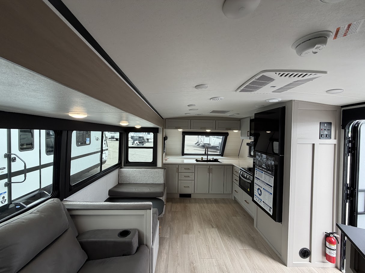 2027 JAYCO JAY FEATHER 26FK - Image 10