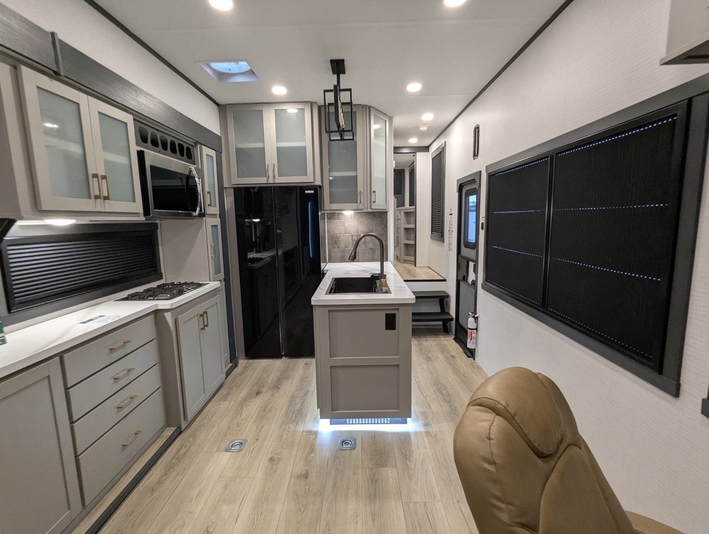 2026 Forest River Stealth 3217GX - Image 27