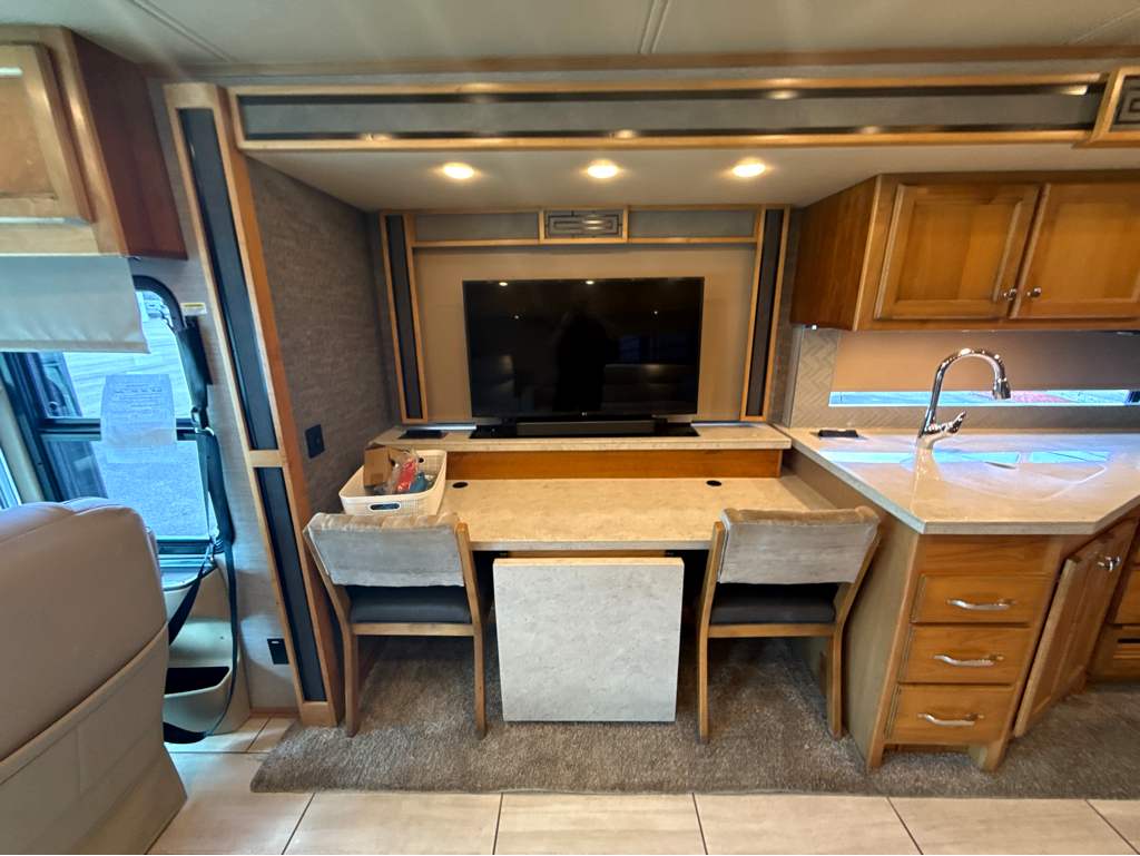 2021 TIFFIN ALLEGRO RED 33 AA - Image 18