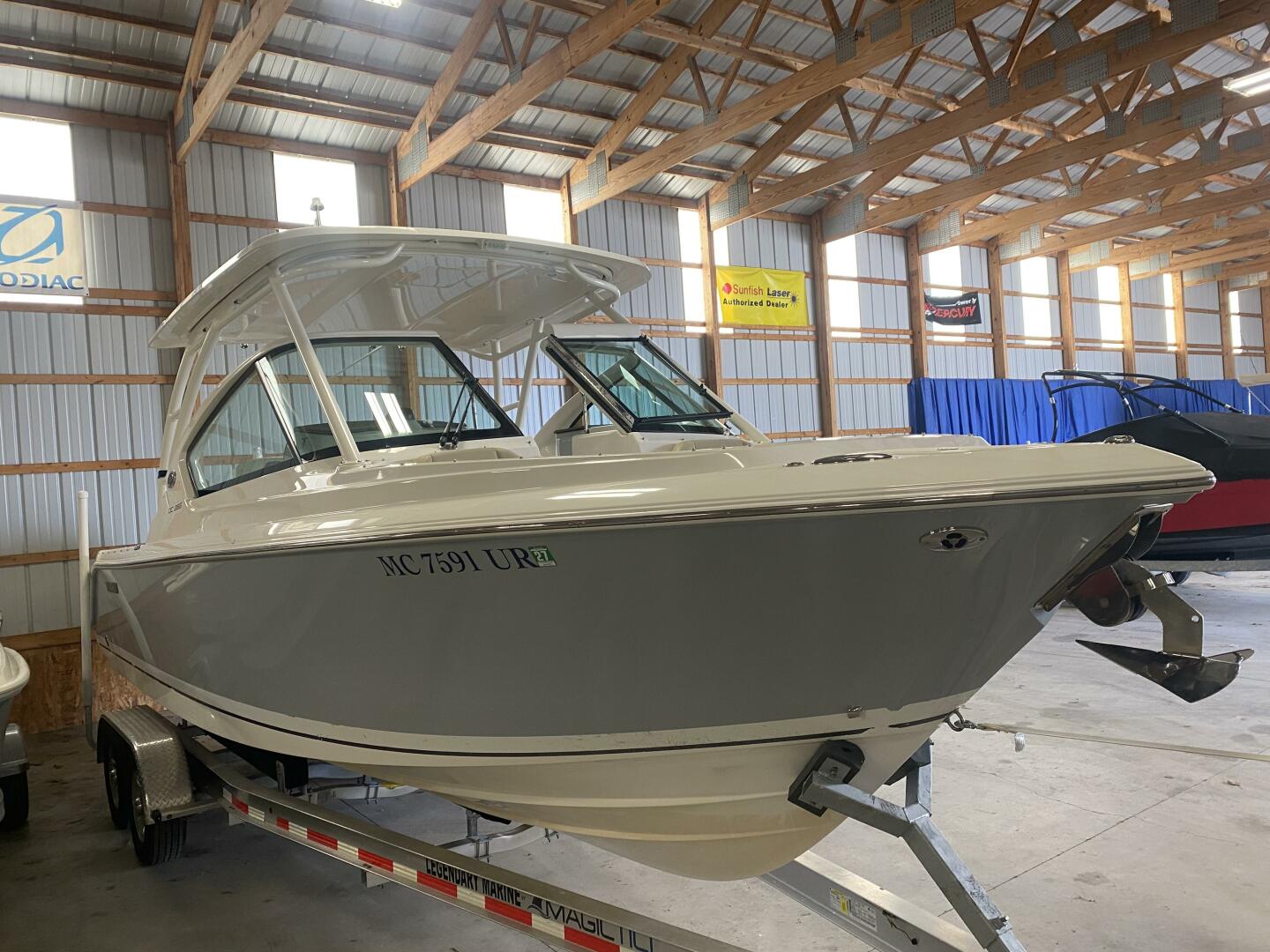 2021 Pursuit 266 Dual Console - Image 70