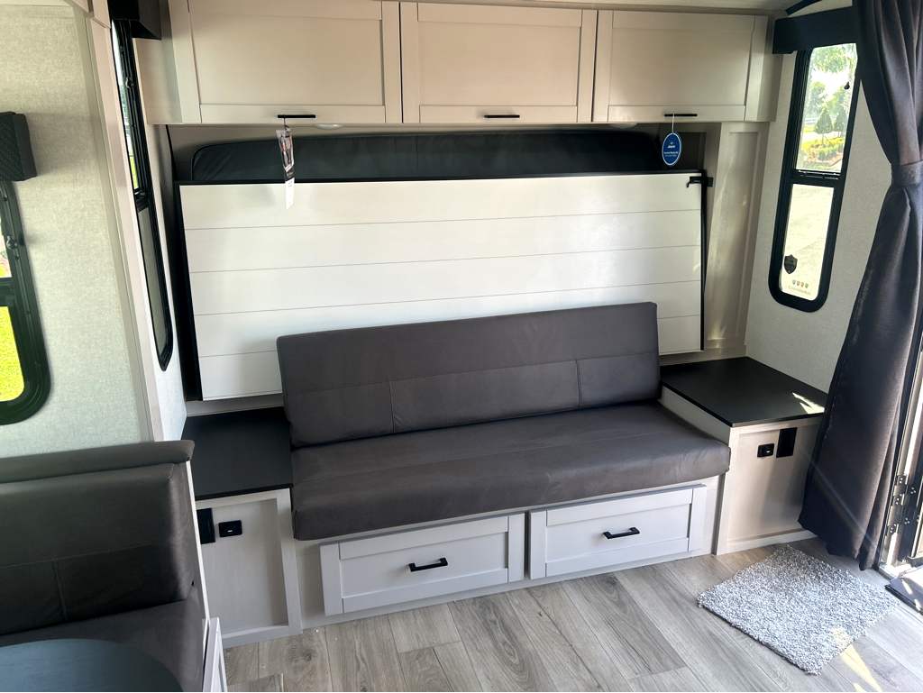 2026 JAYCO JAY FEATHER AIR 19MBS - Image 12