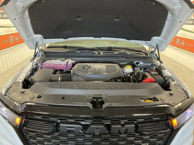 2026 Ram 1500 Big Horn 4x4 Crew Cab 5'7" Box - Image 11