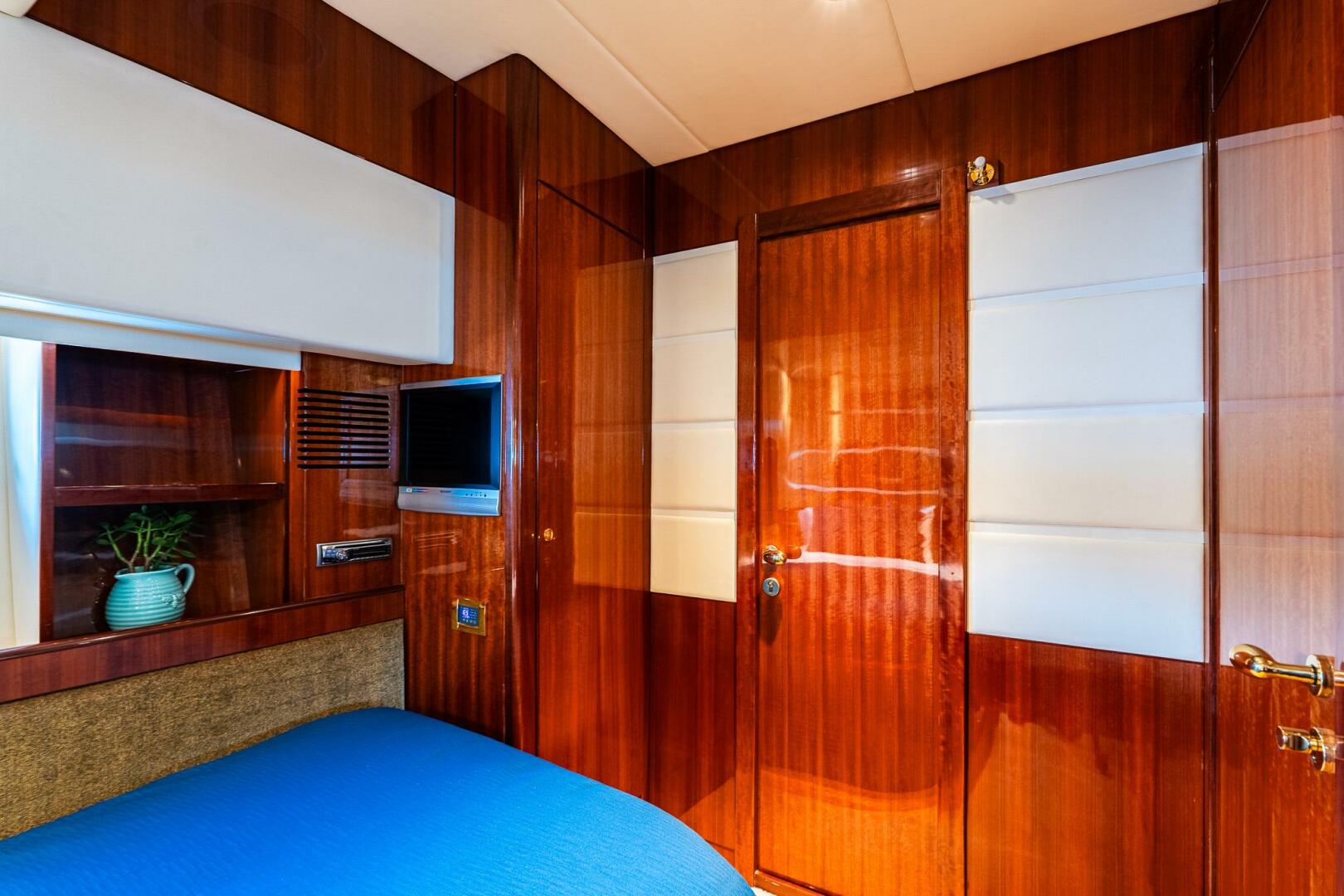 2007 Mystica Skylounge - Image 53