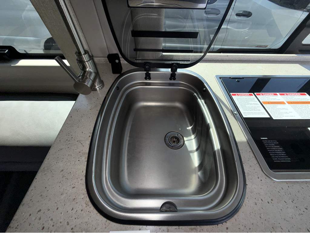 2022 ENTEGRA COACH ETHOS 20T - Image 13