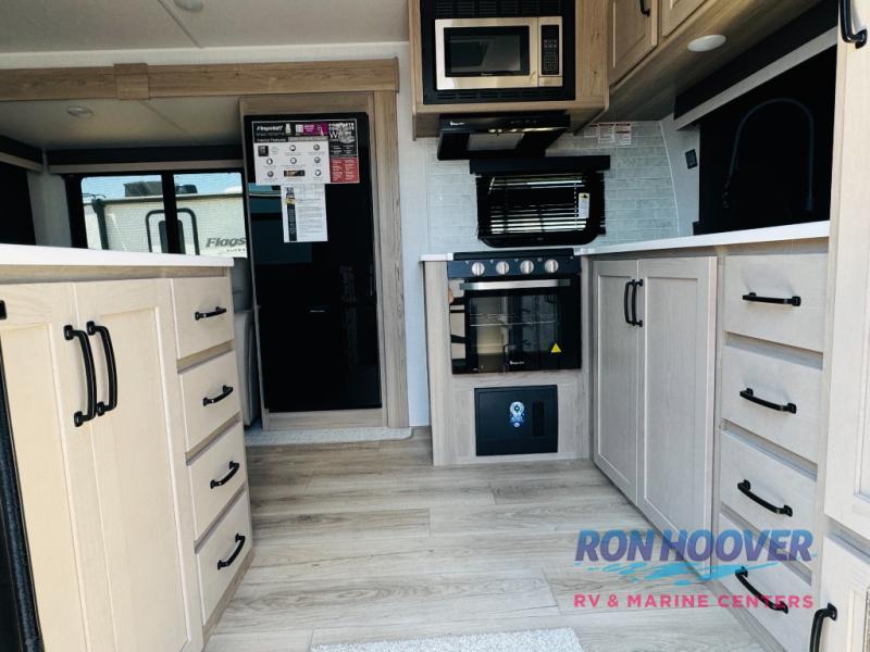 2025 FOREST RIVER 26SFK - Image 2
