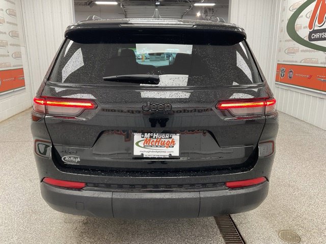 2025 Jeep Grand Cherokee L Altitude X 4X4 - Image 6
