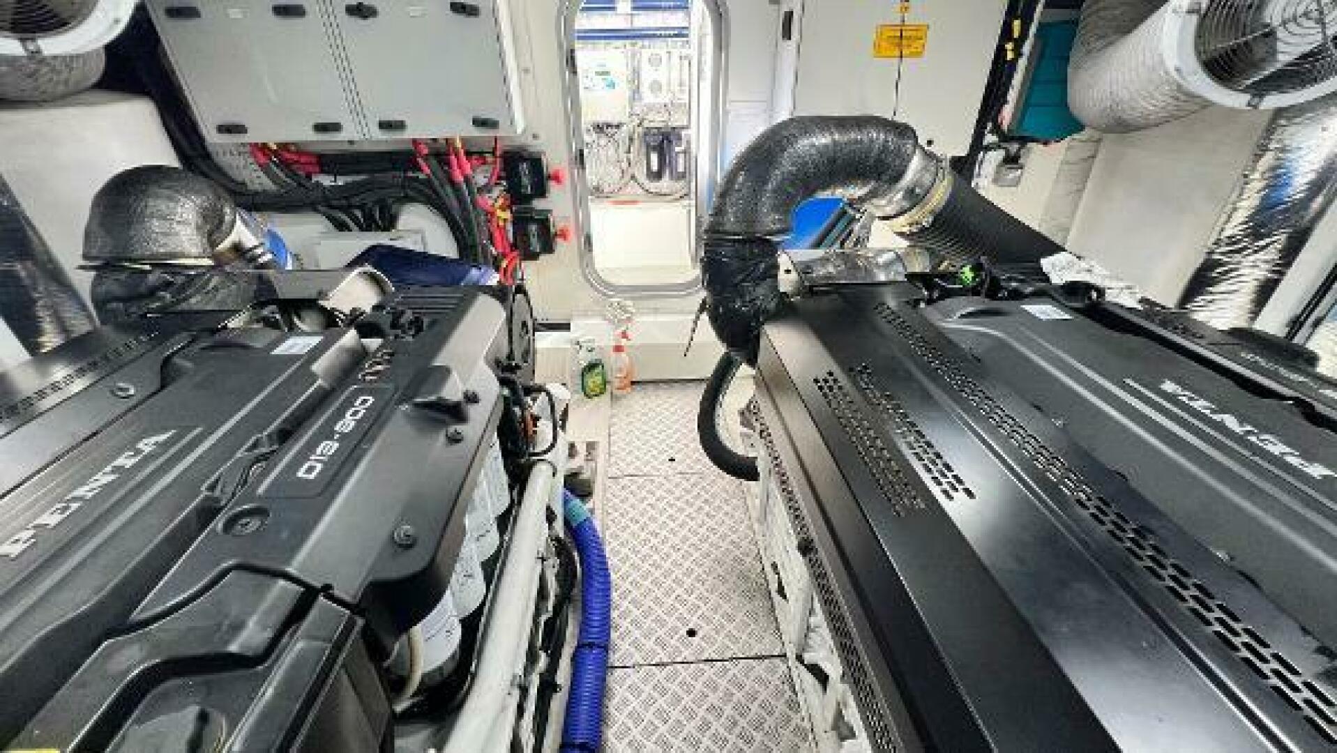 2019 Princess F62 - Image 80