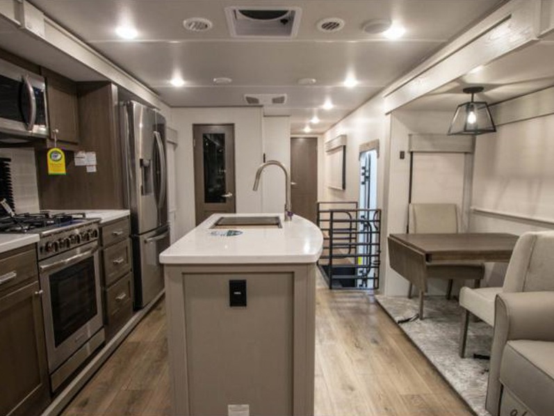 2023 Palomino River Ranch 390RL - Image 15
