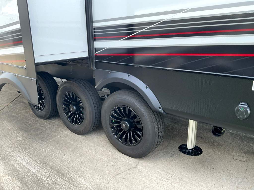 2027 JAYCO SEISMIC 413 - Image 53
