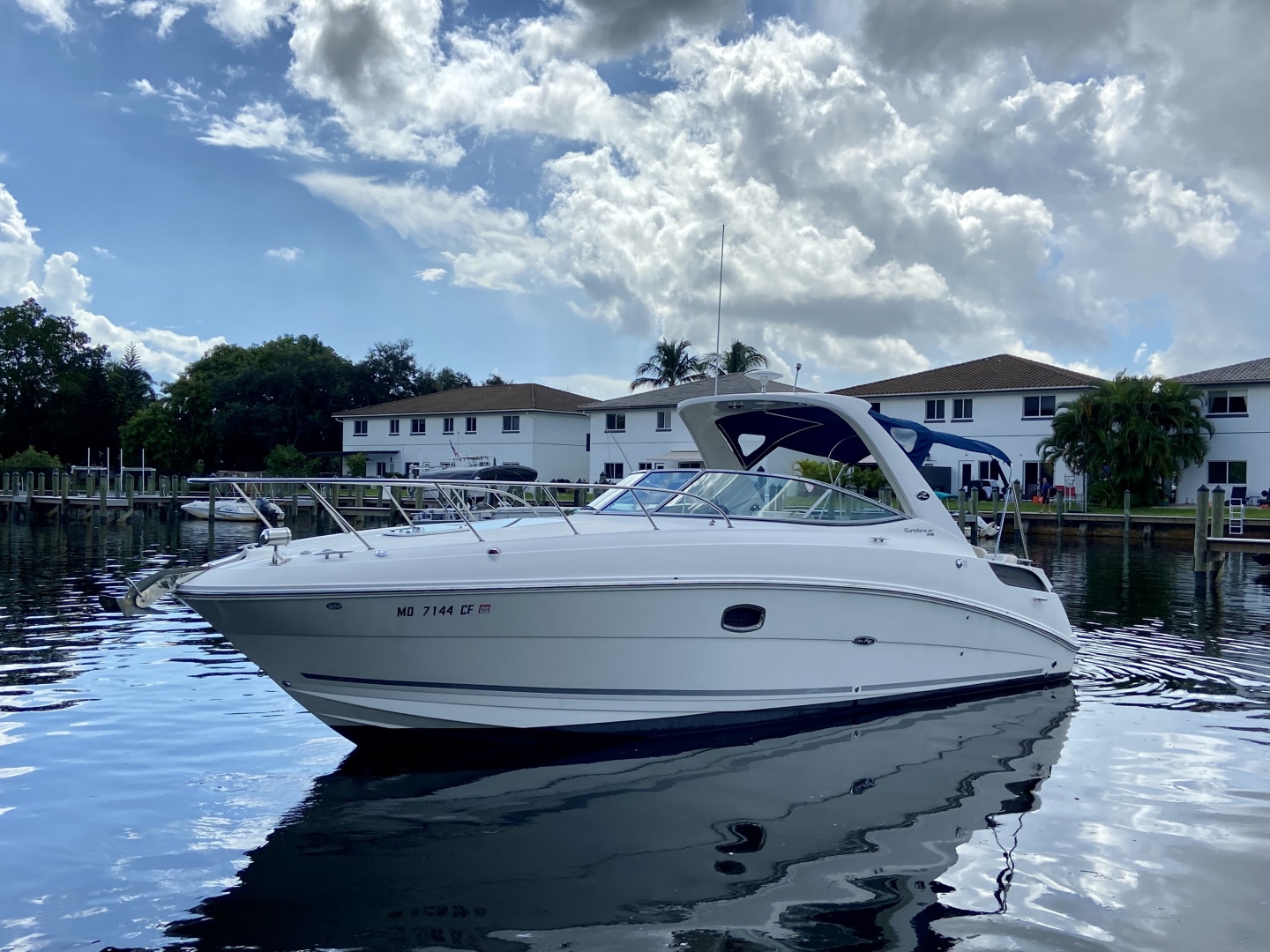 2013 Sea Ray 310 Sundancer - Image 1