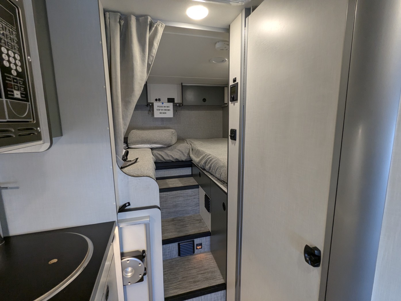2026 Winnebago EKKO Sprinter 23B AWD - ATH Edition  - Image 22