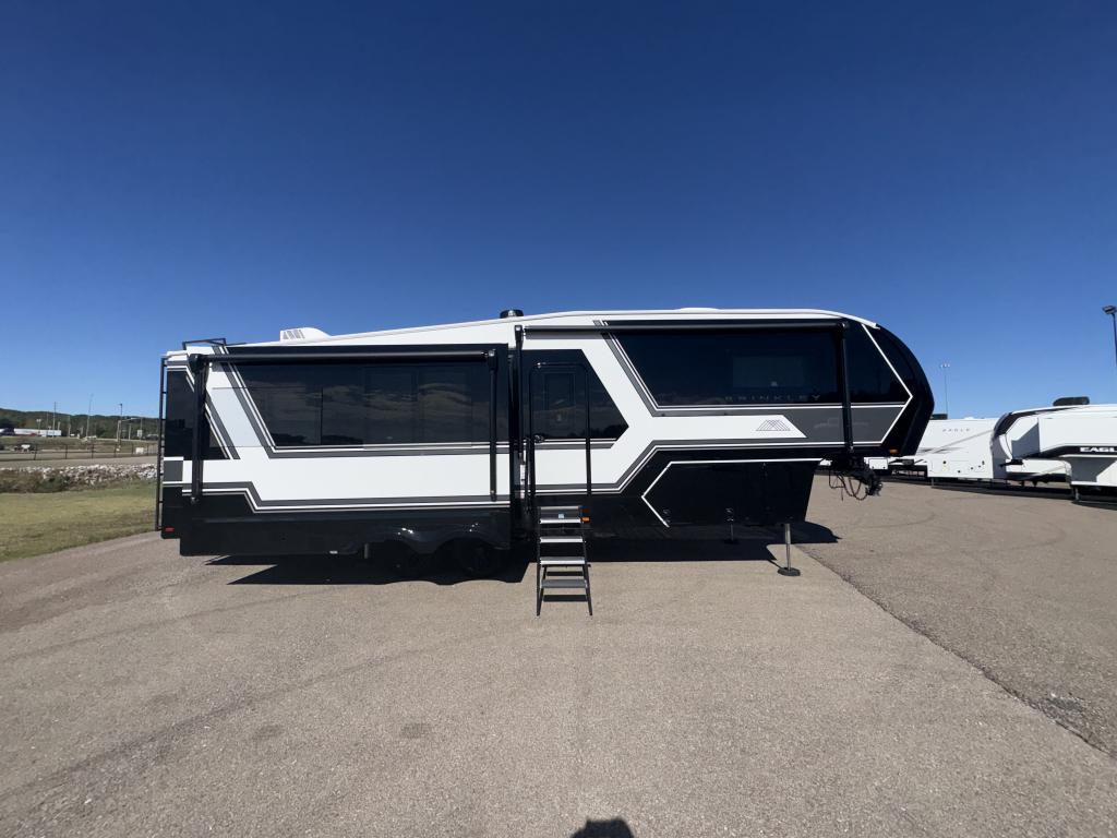 2026 BRINKLEY MODEL Z 3100 - Image 4