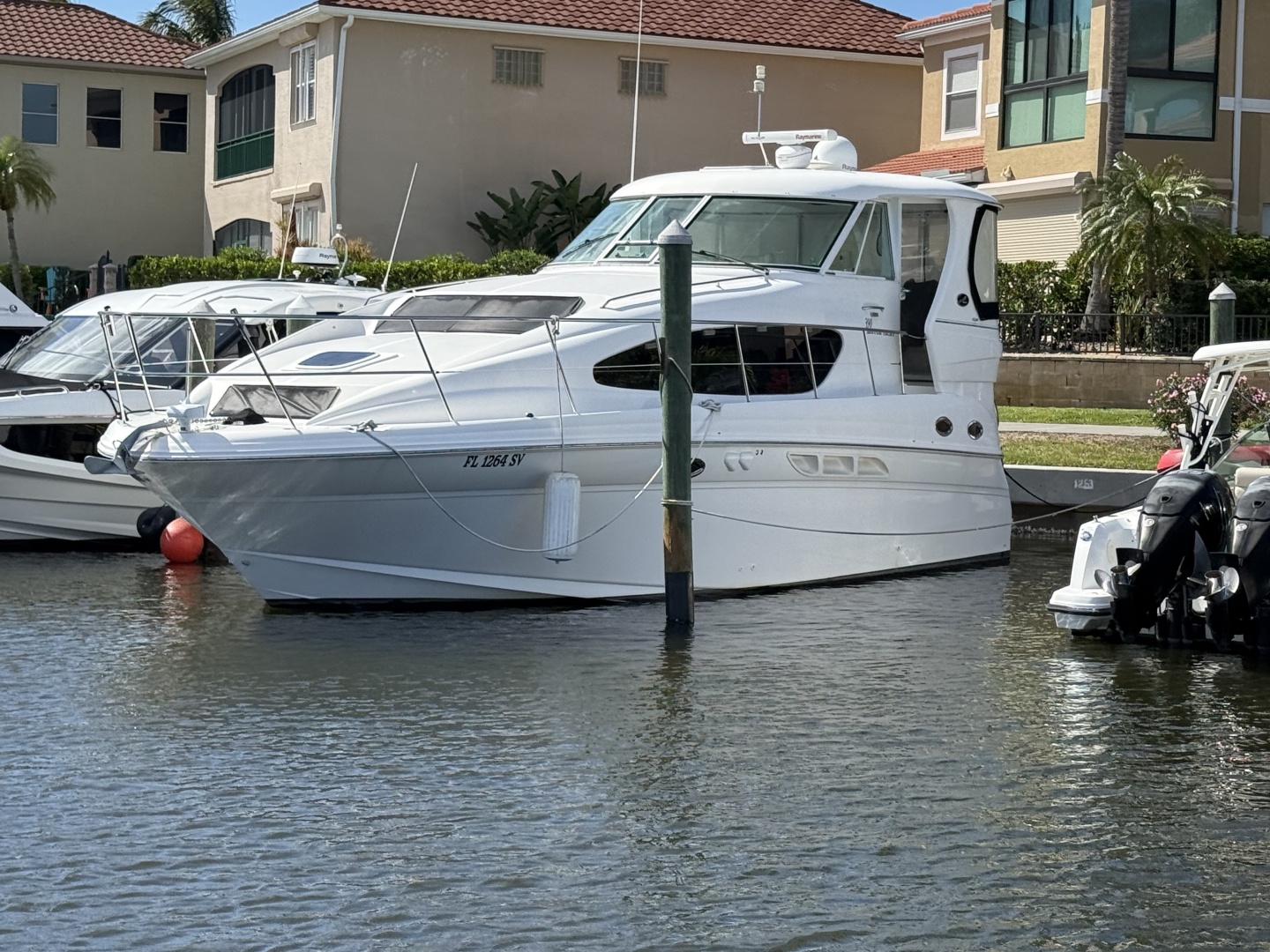 2004 Sea Ray 390 Motor Yacht - Image 28