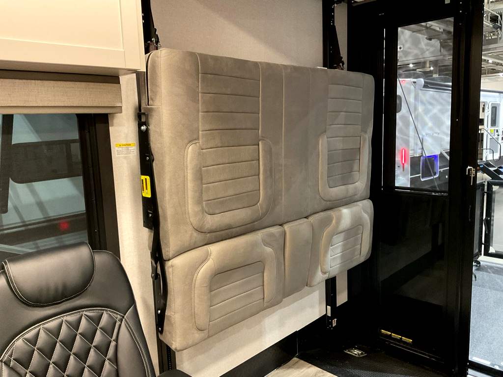 2026 JAYCO SEISMIC 214 - Image 26