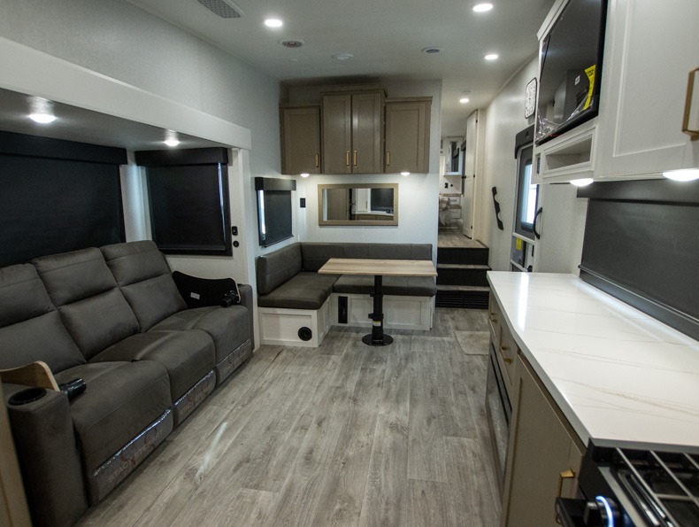 2026 Jayco Eagle HT 27MLC - Image 14