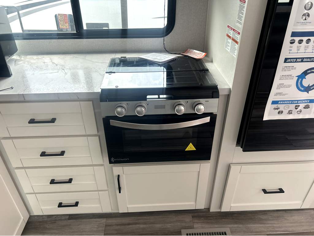 2026 JAYCO JAY FLIGHT SLX 330TBS - Image 12