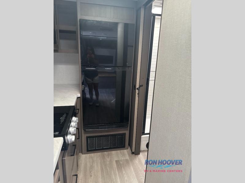 2024 GRAND DESIGN TRANSCEND XPLR 200MK - Image 6