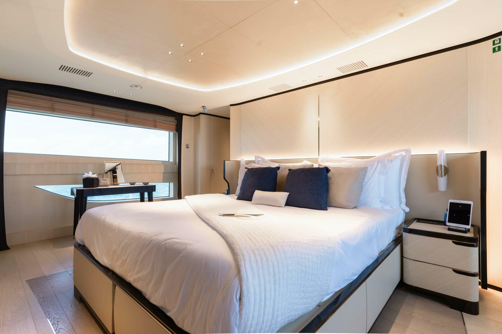 2019 Benetti Delfino 95 - Image 7
