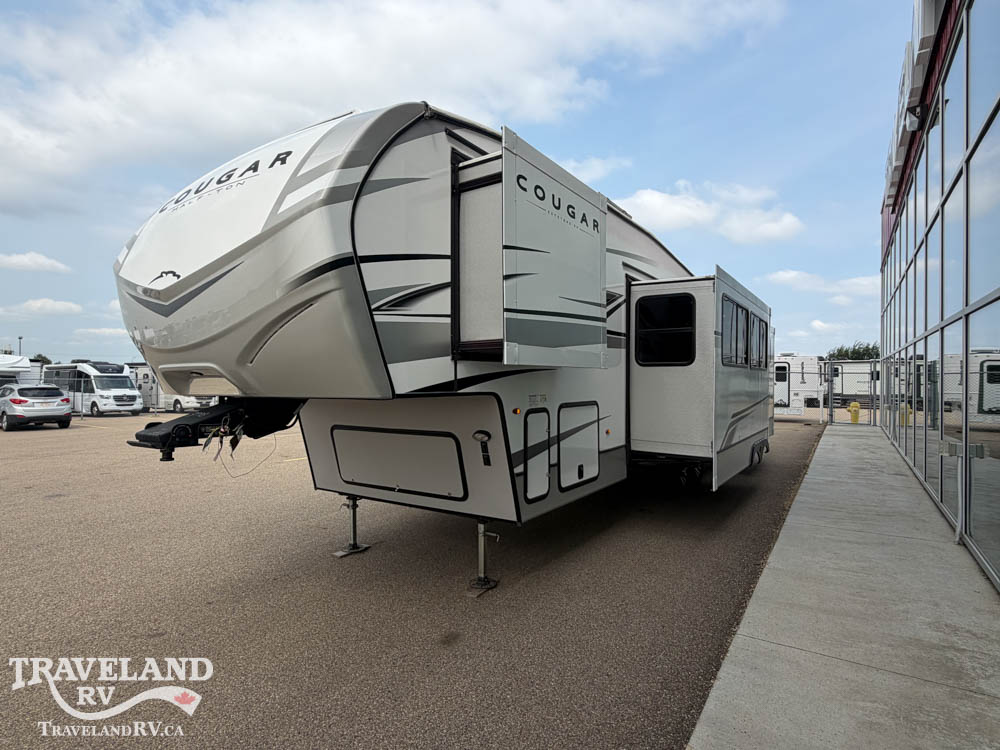 2023 Keystone Cougar Half-Ton 32BHS - Image 6