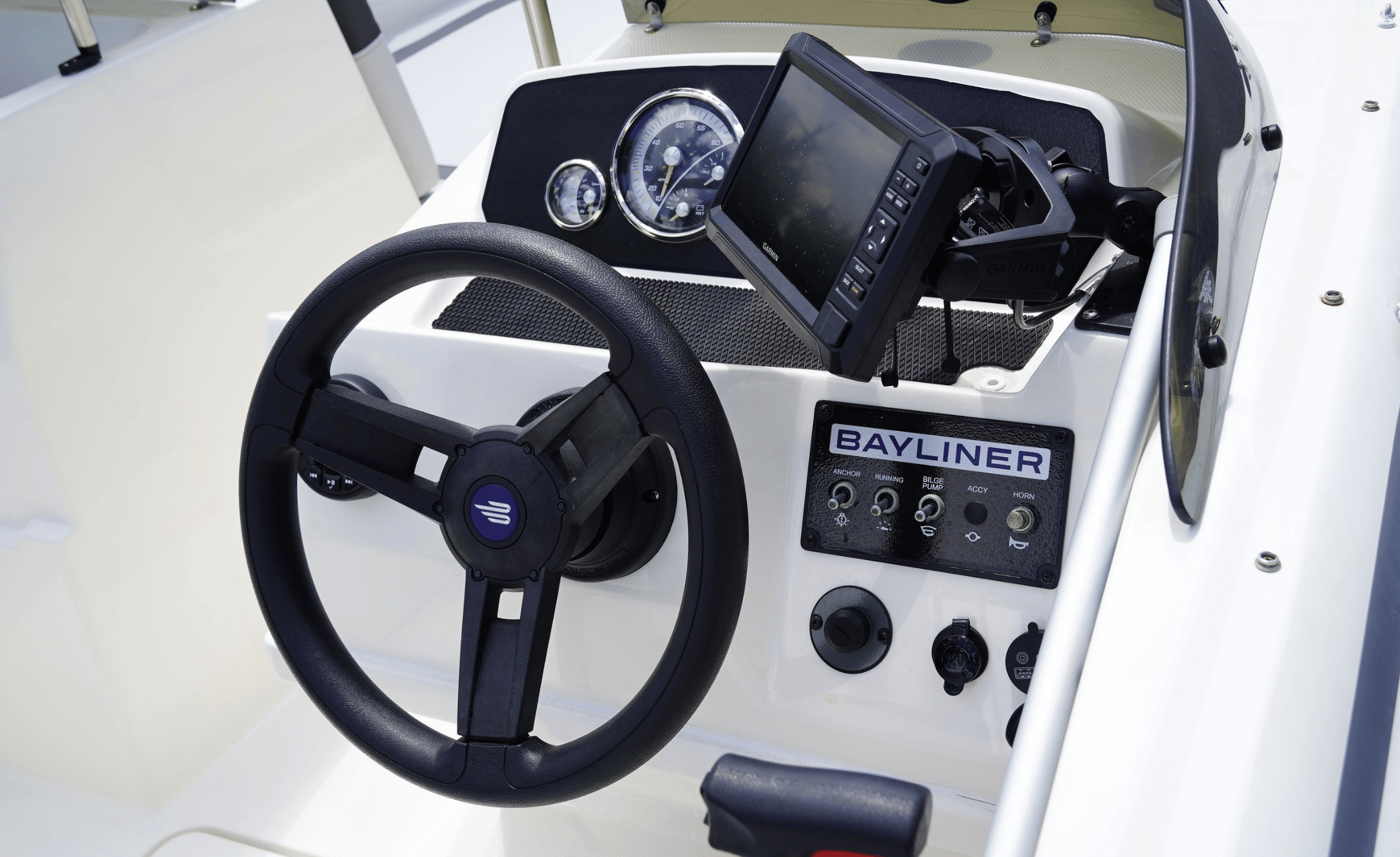 2024 BAYLINER M19 - Image 11