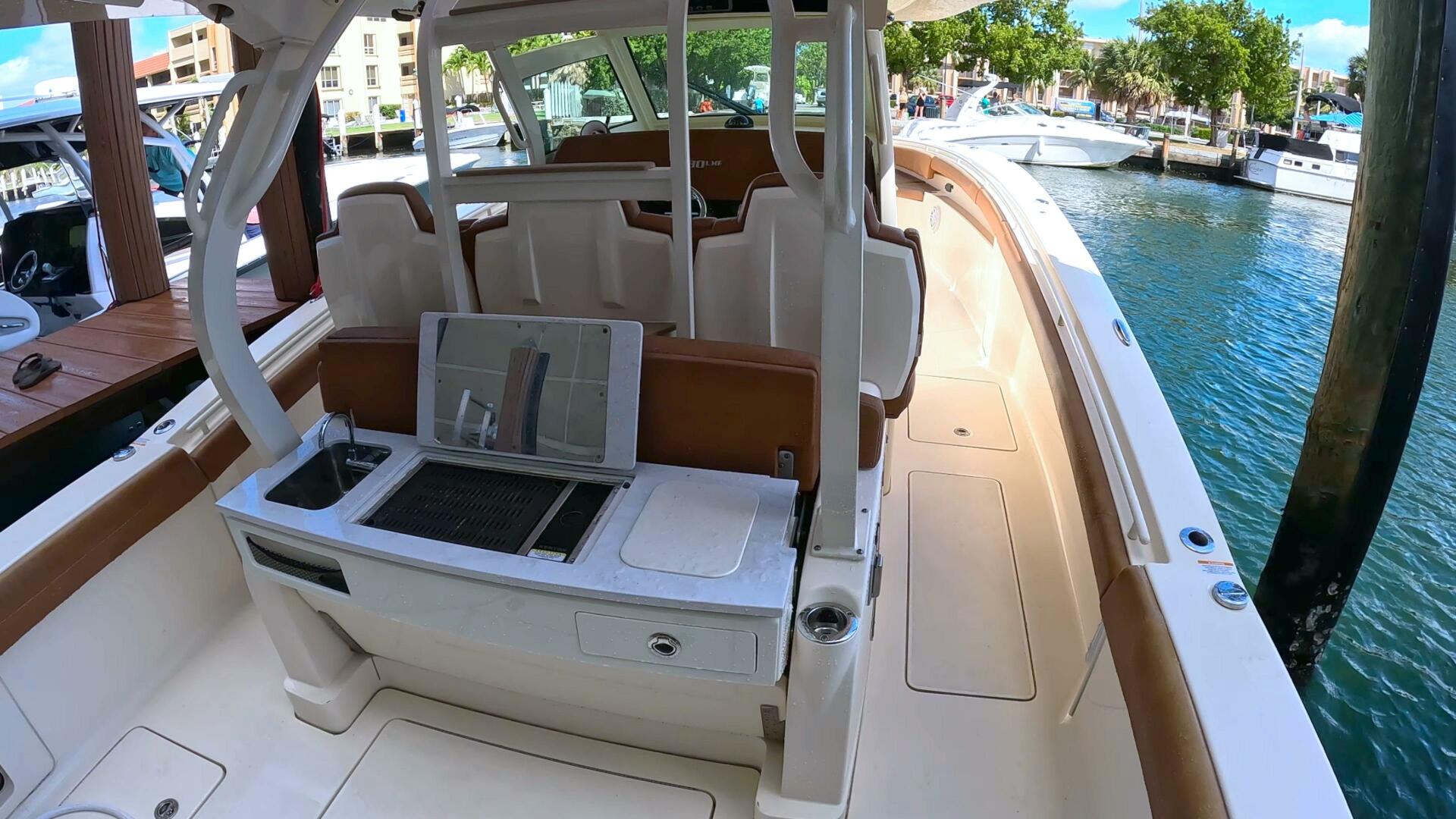 2018 Scout 380 LXF - Image 16