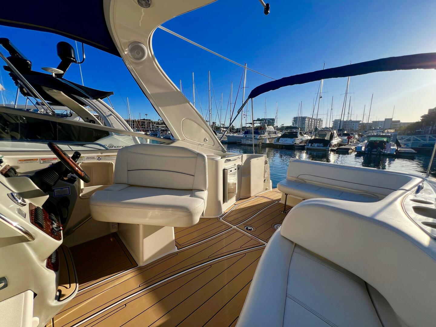 2012 Bayliner 335 - Image 44