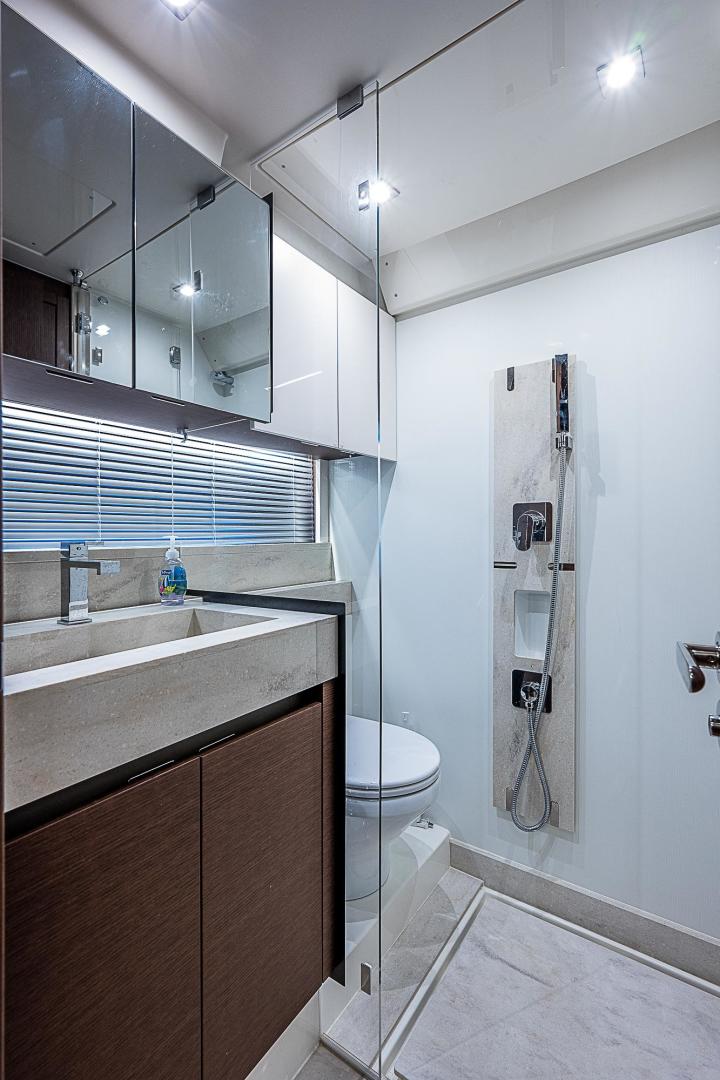 2022 Prestige 520 Fly - Image 36