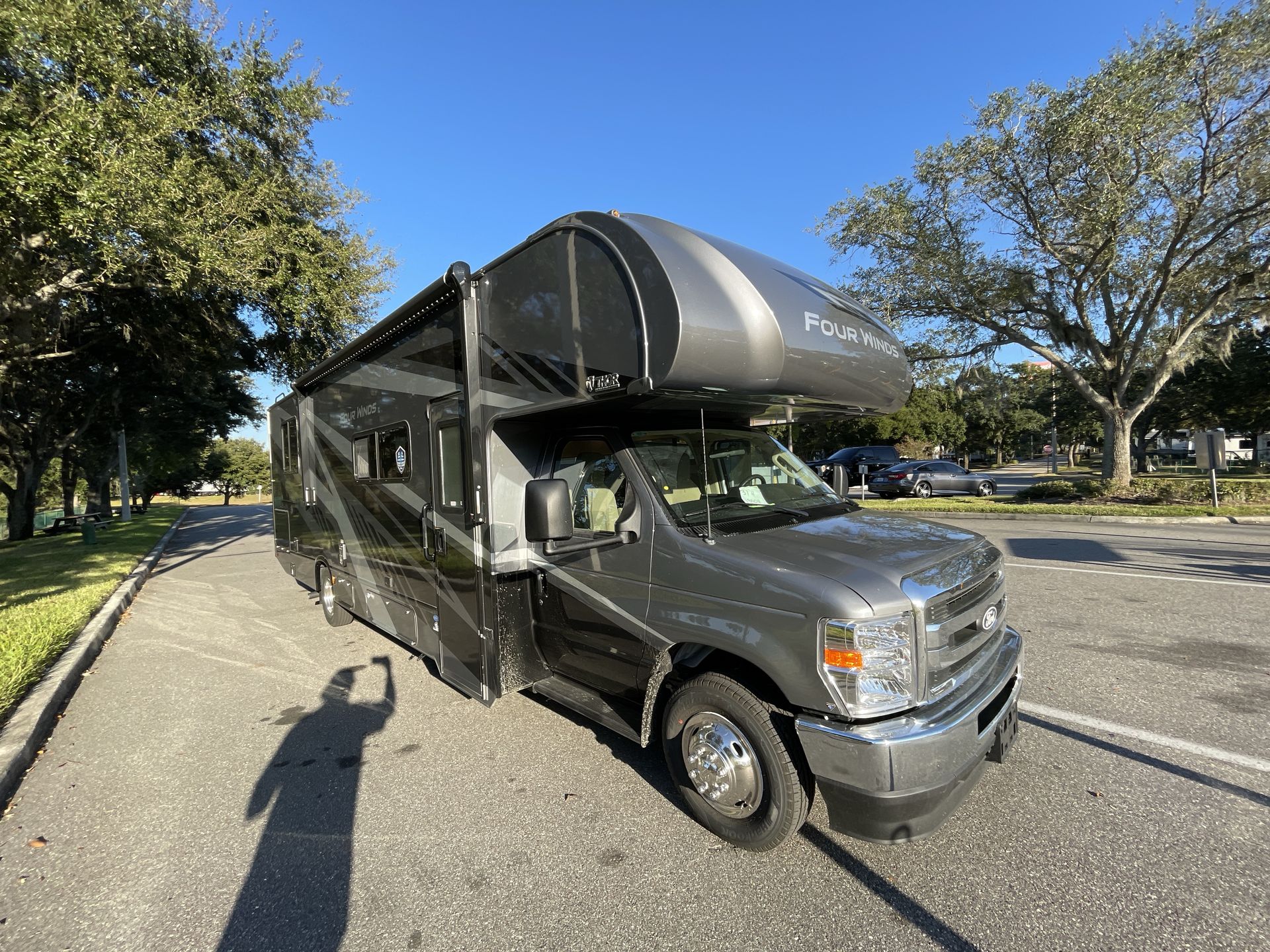 2026 Thor Motor Coach Four Winds