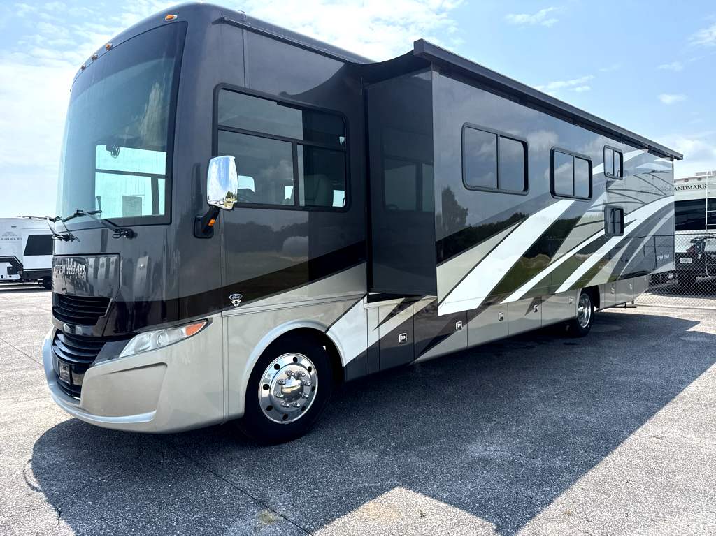 2023 TIFFIN ALLEGRO 36UA - Image 2