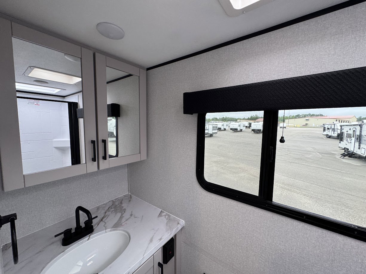 2026 JAYCO JAY FEATHER AIR 15MRB - Image 31