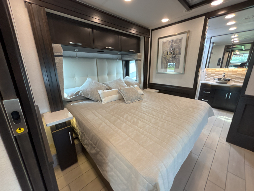 2026 ENTEGRA COACH CENTURION 39N - Image 19