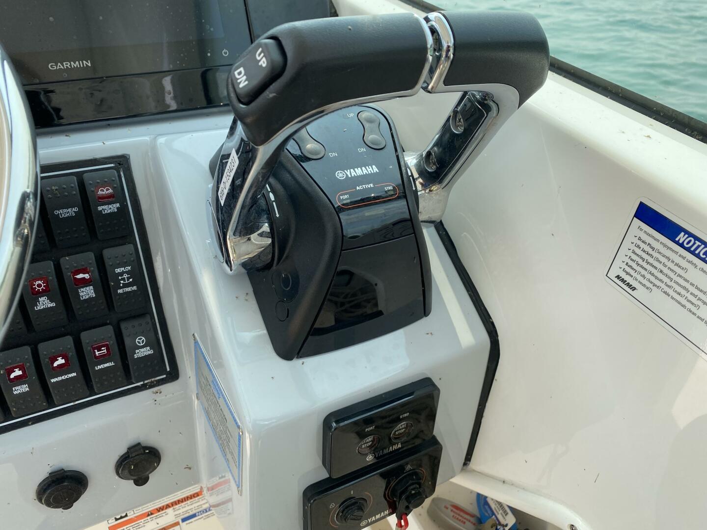 2021 Pursuit 266 Dual Console - Image 40