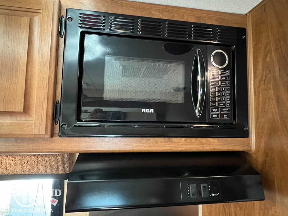 2012 OUTDOORS RV TIMBER RIDGE 250FLS HANDYMAN SPECIAL - Image 14