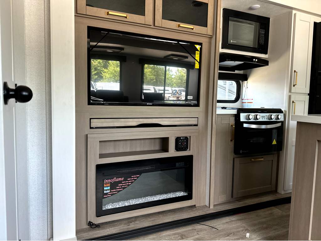 2027 JAYCO EAGLE 312BHOK - Image 14