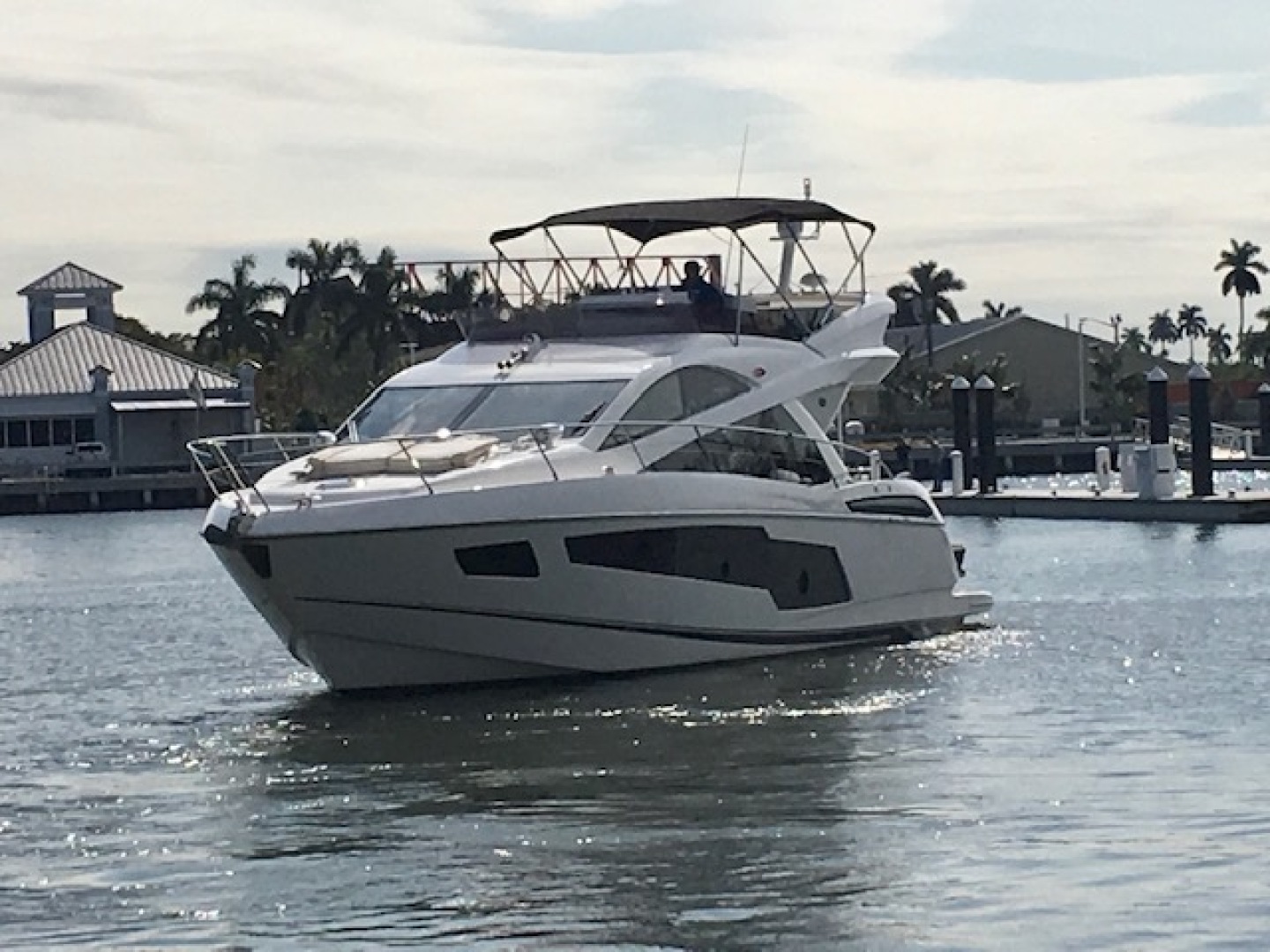 2015 Sunseeker Manhattan 55 - Image 2