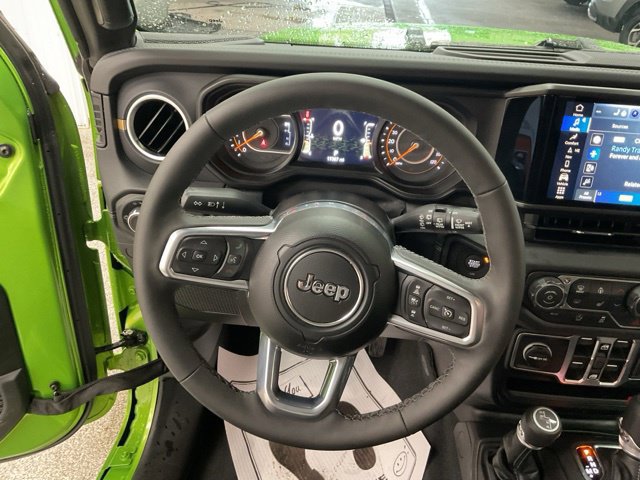 2026 Jeep Wrangler Sahara 4 Door 4x4 - Image 14