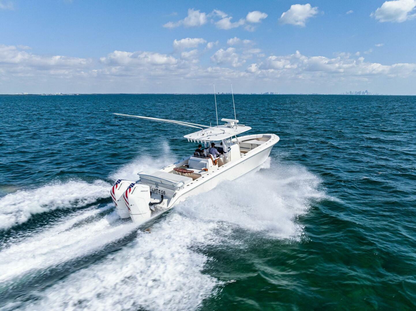 2015 Bahama 41 - Image 6