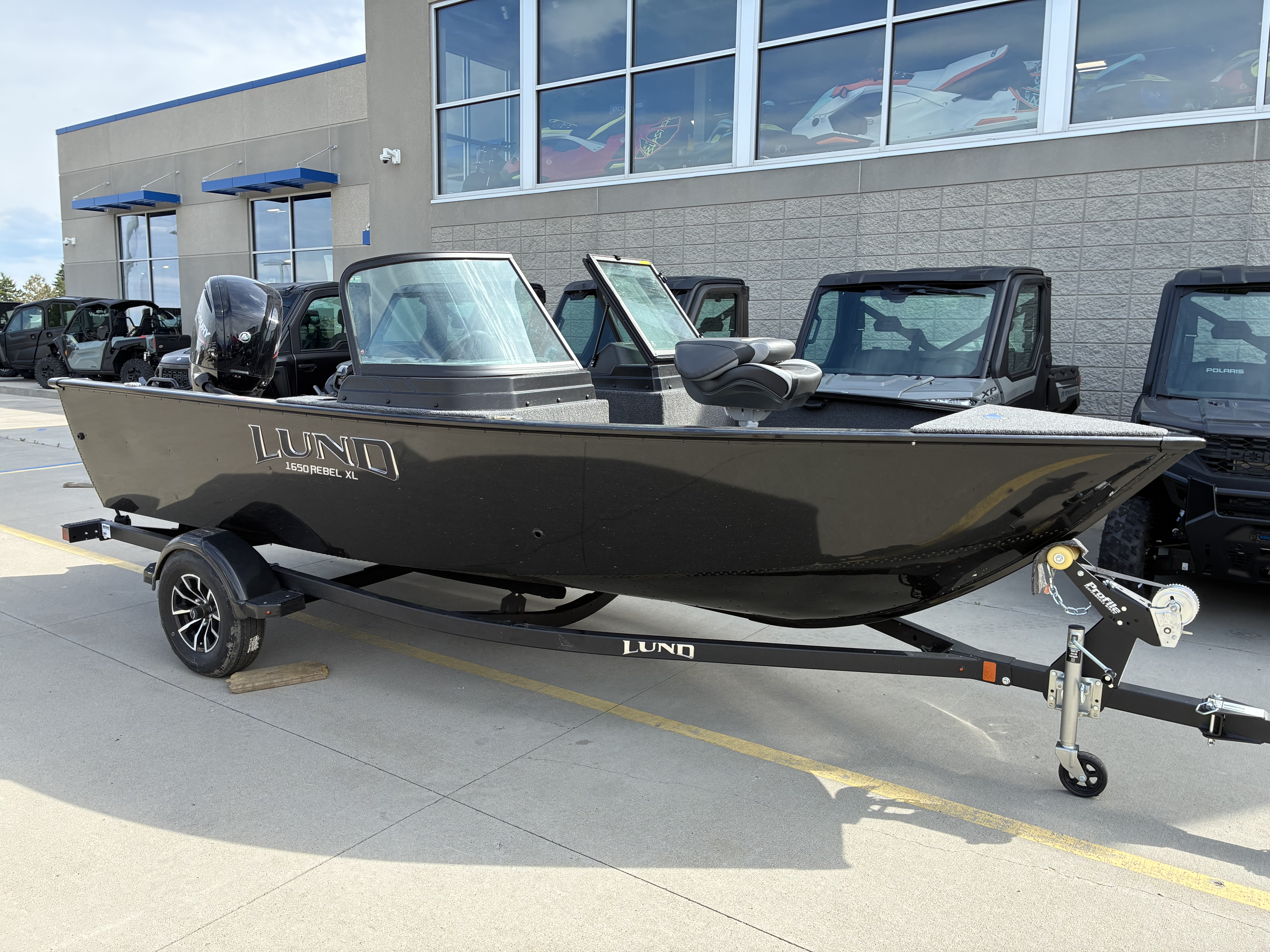 2026 Lund 1650 Rebel XL - Image 2