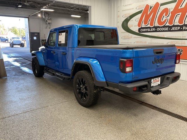2025 Jeep Gladiator Sport S 4x4 - Image 8