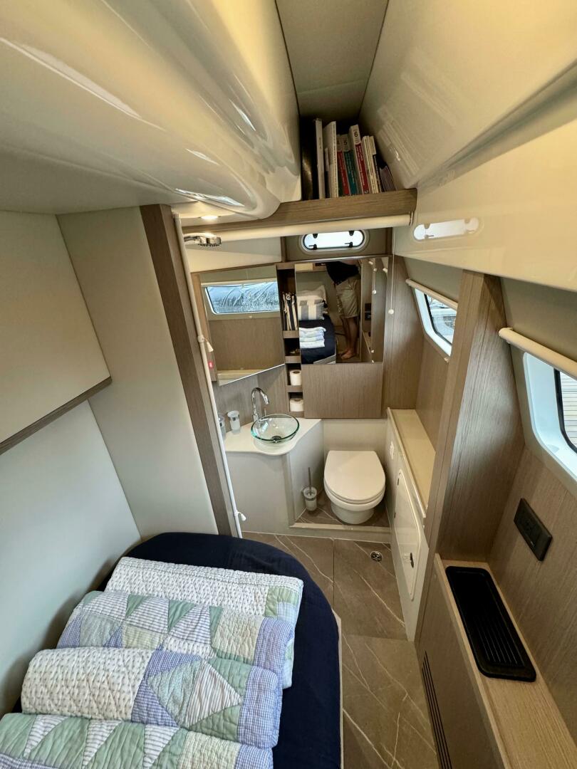 2023 Absolute 52 Navetta - Image 38