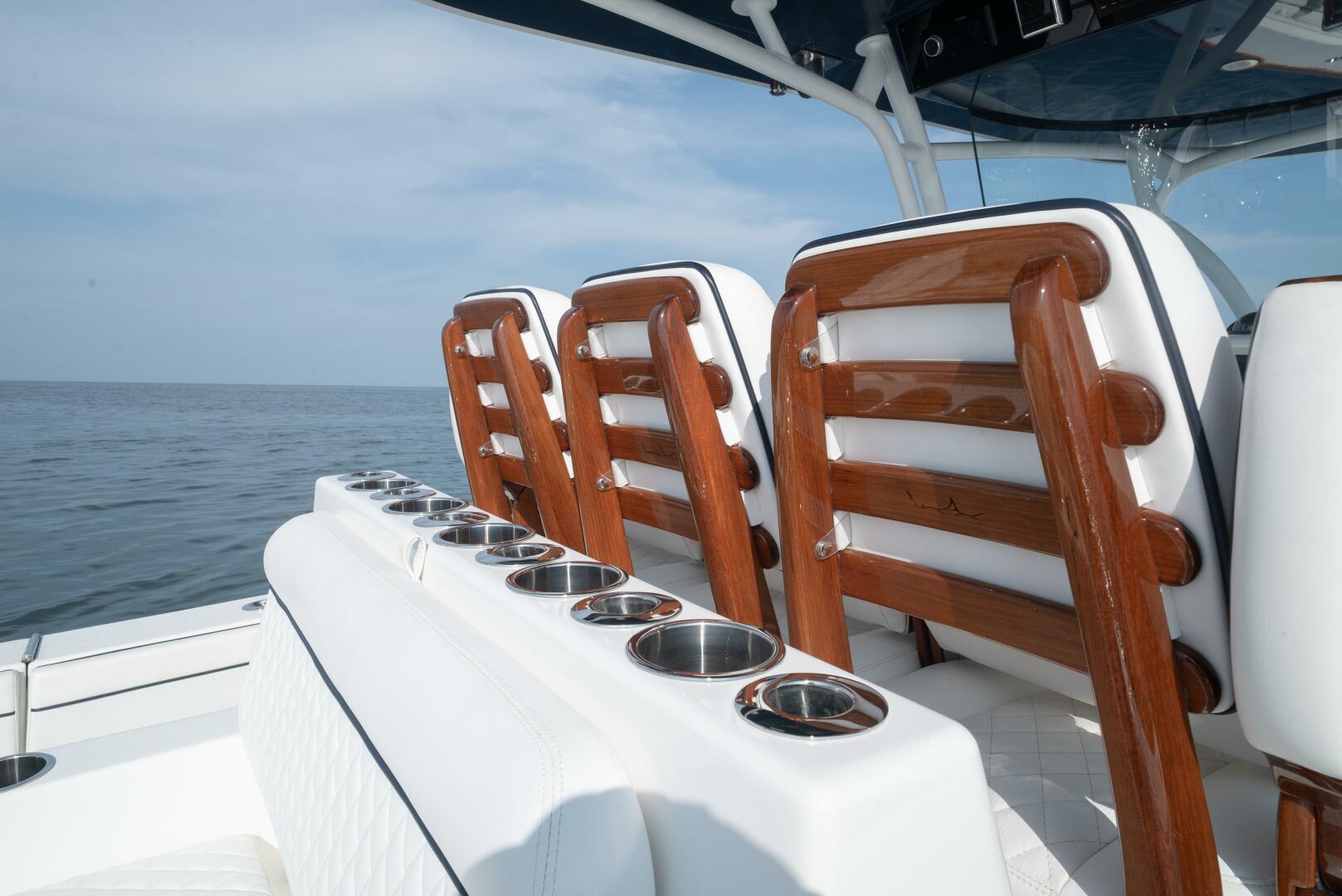 2022 Valhalla Boatworks V-37 - Image 17