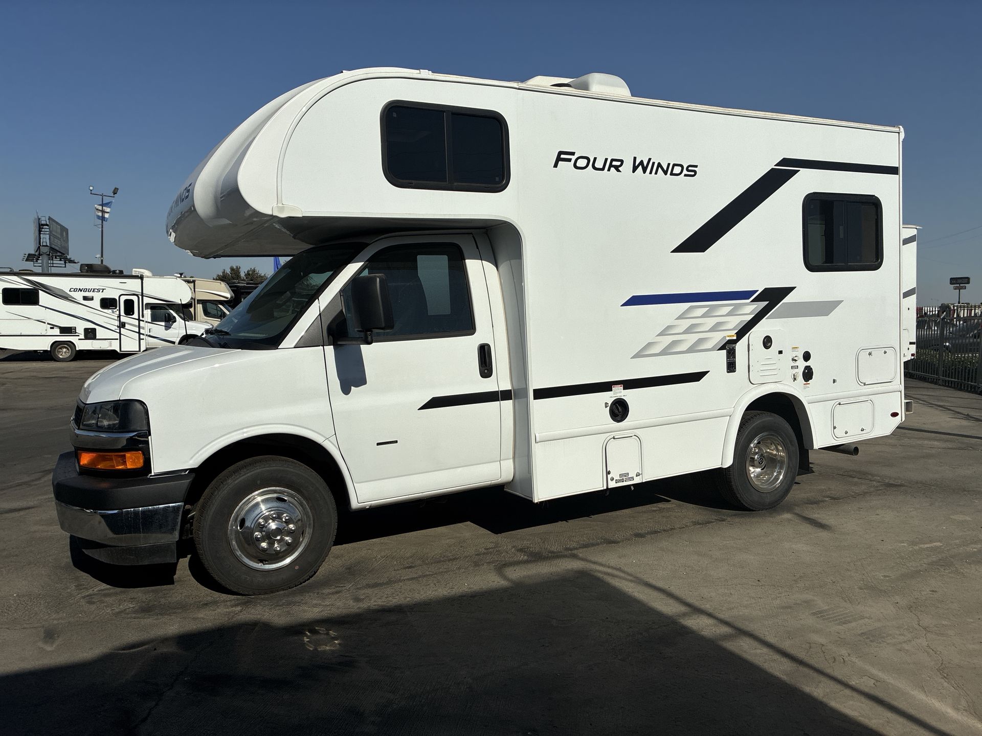 2026 Thor Motor Coach Four Winds Espec 19Z - Image 30