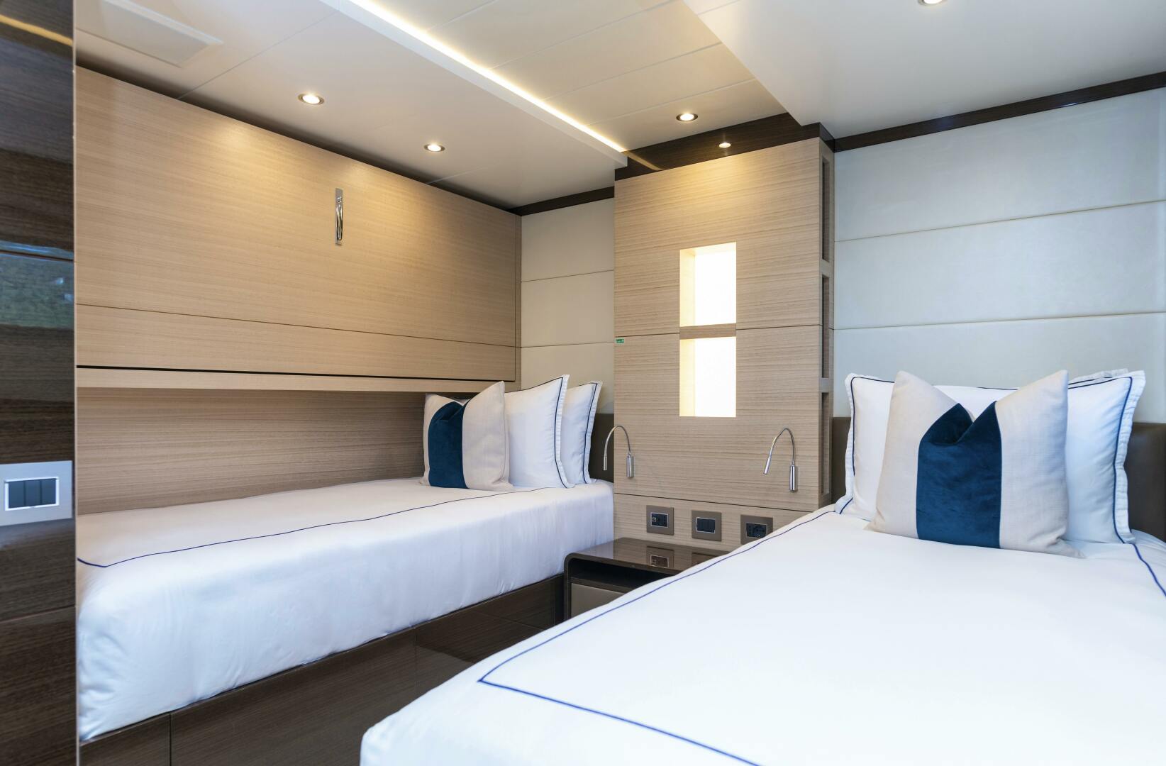 2018 Benetti Benetti Classic Supreme 132 - Image 24