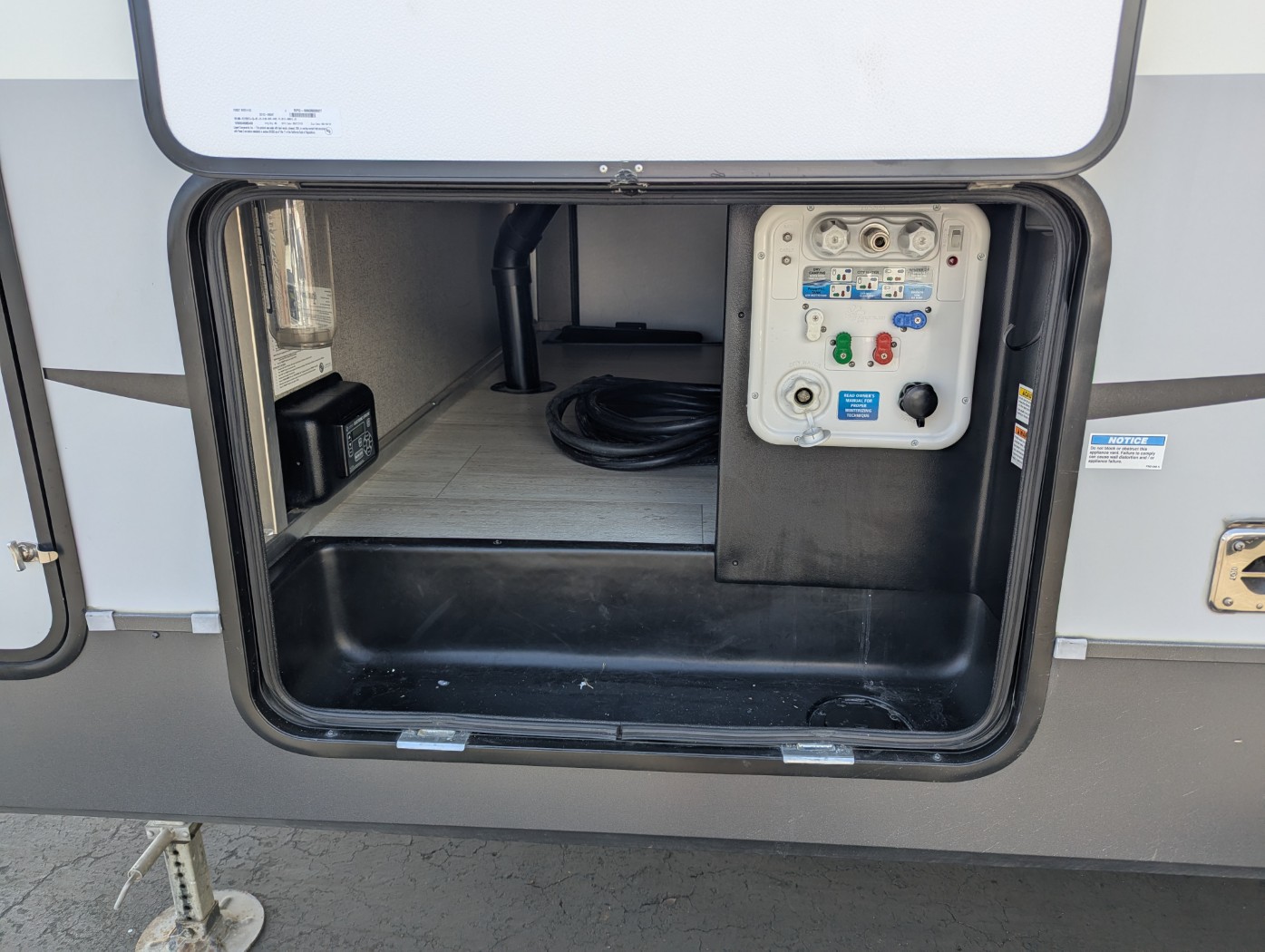 2020 Forest River Rockwood Ultra Lite 2650WS - Image 4