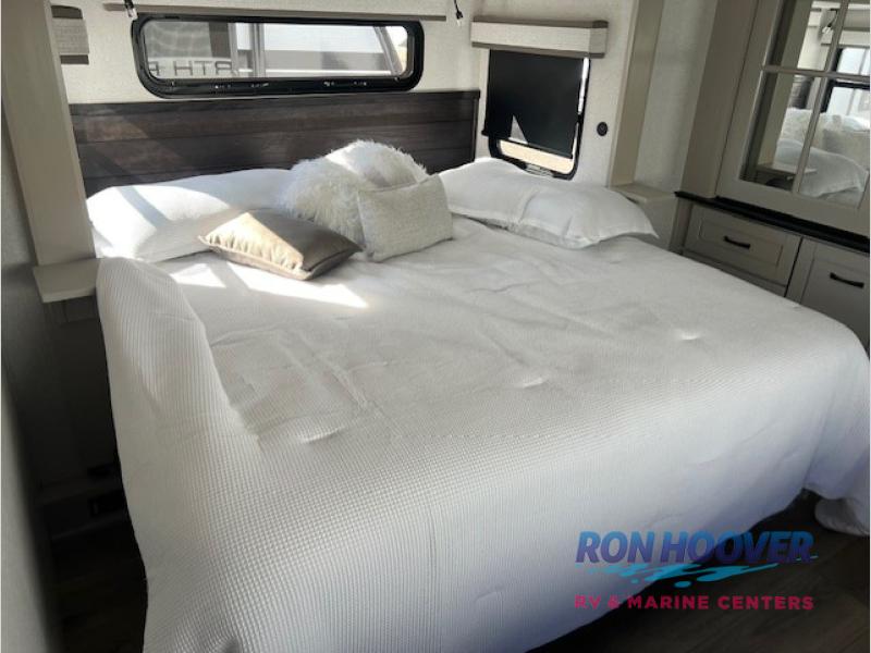 2026 JAYCO NORTHPOINT 365RKTS - Image 12