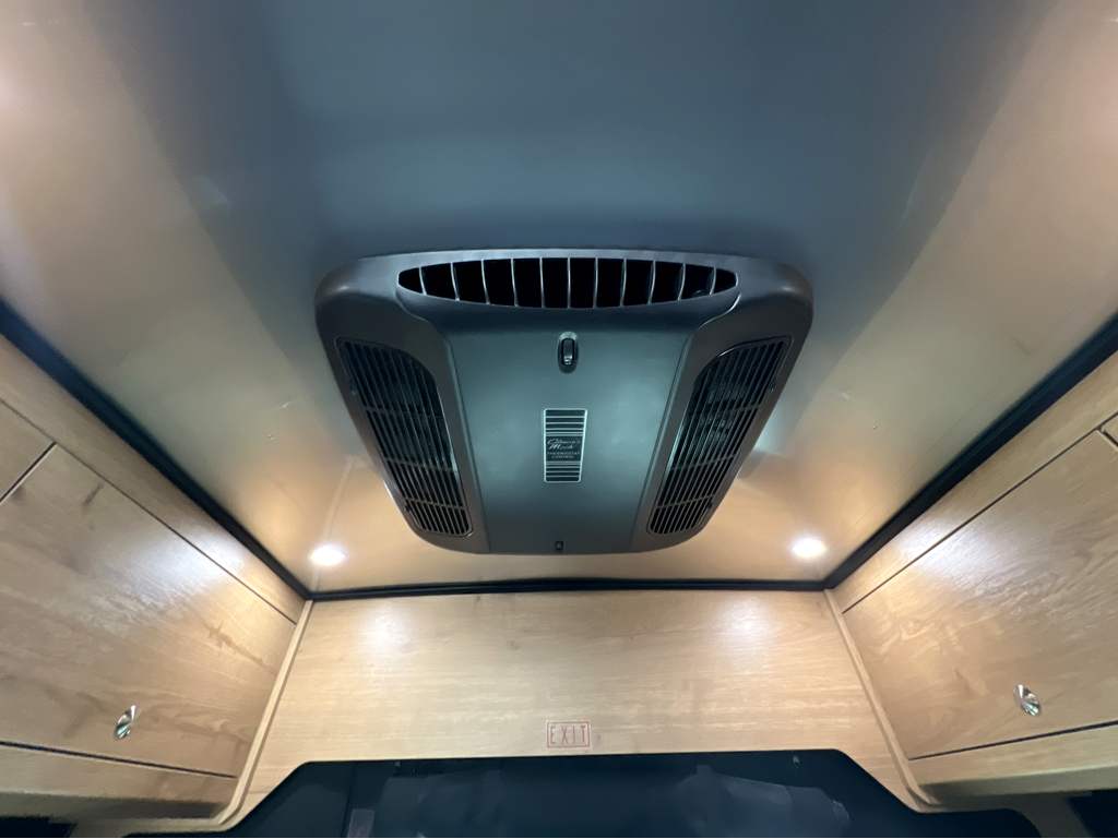 2026 AIRSTREAM RANGELINE POPTOP - Image 22