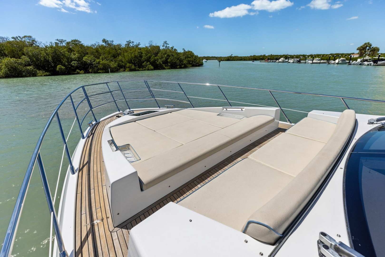 2015 Azimut 55S - Image 21