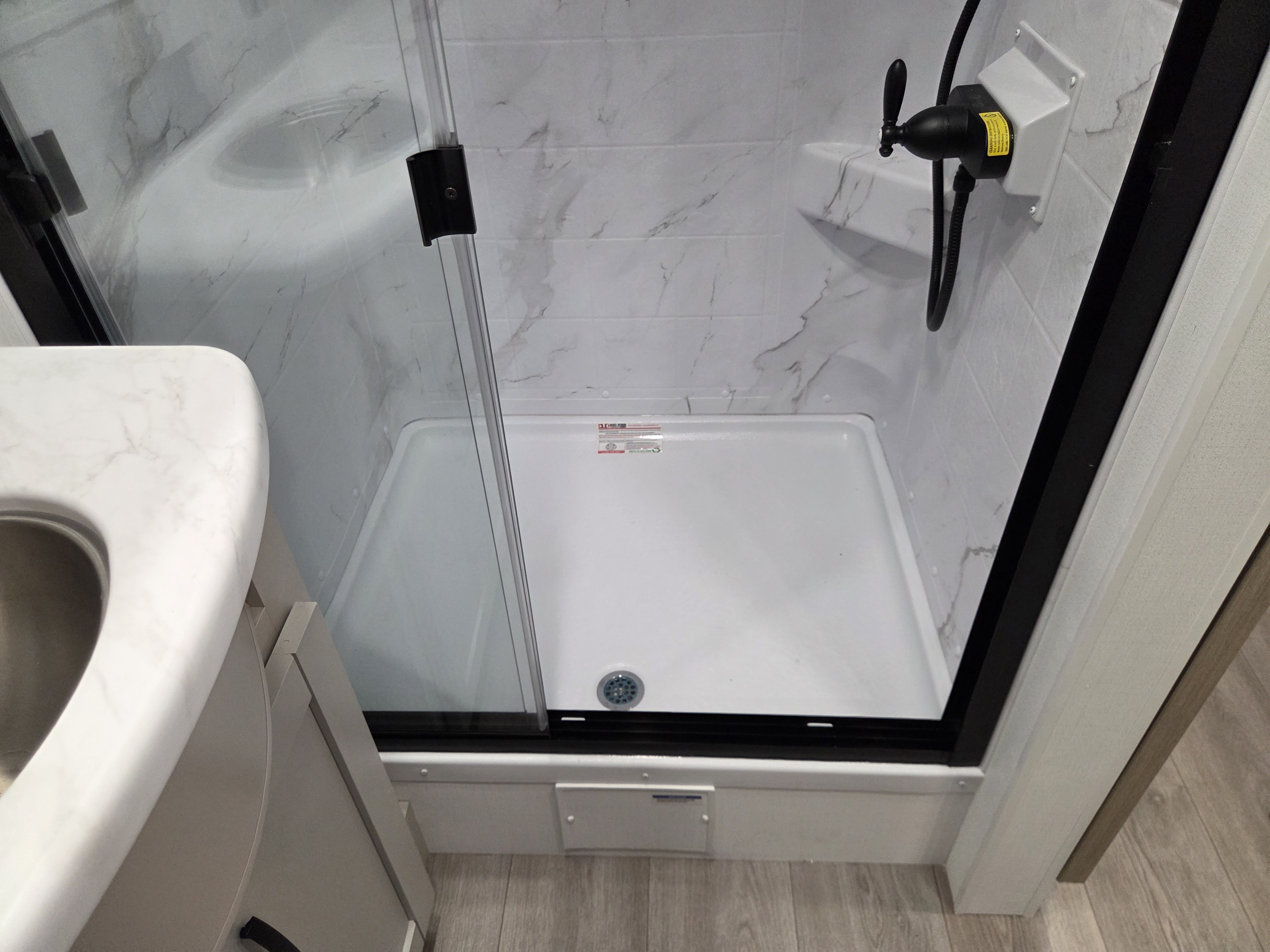 2027 Jayco Precept 34G - Image 18