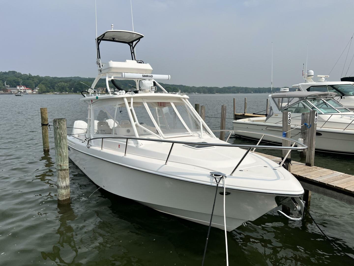 2012 Everglades 350 LX - Image 16